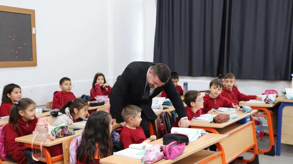 İl Milli Eğitim Müdürümüz SayınRecai OCAK okulumuzu ziyaret etti.